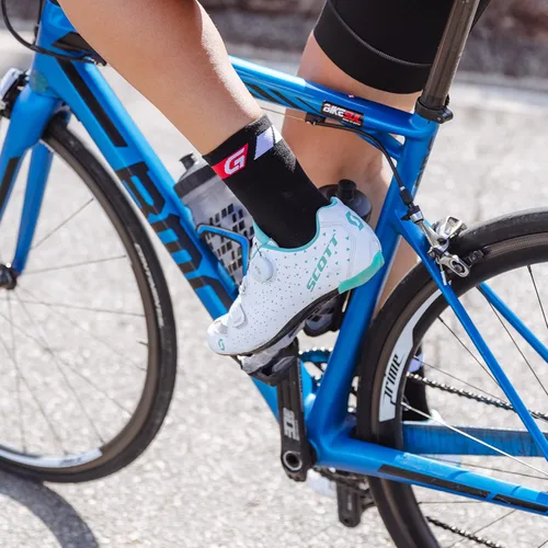Vista 5 de GripGrab Calcetines clásicos de ciclismo de verano de corte regular único y multipack calcetines de bicicleta Coolmax Spinning Calcetines