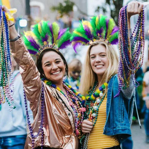 Vista 4 de YAHPERN Diademas de Mardi Gras para mujer, máscara de flor de lis, diadema de plumas de carnaval, accesorios para el cabello, regalos