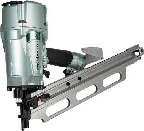 Vista 15 de Clavodora estructural Metabo HPT, clavadora neumática de potencia preferida por profesionales y herramienta de marco para pisos, cubiertas de techo