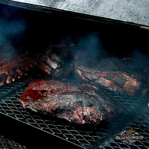 Vista 6 de Bear Mountain - Pellets de madera natural para ahumador, parrilla y barbacoa, 20 libras, aliso, accesorios de pellets de madera dura de primera