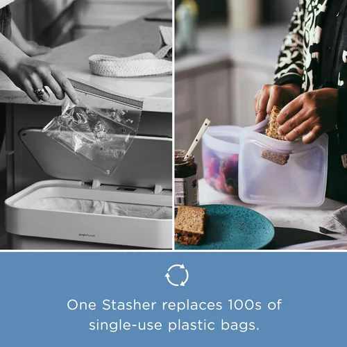 Vista 8 de Bolsa de almacenamiento reutilizable de silicona premium de Stasher, tamaño mini con base, Aqua, apta para microondas, sous vide, lavavajillas