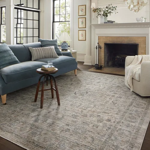 Vista 44 de Loloi Jean Stoffer Katherine Collection KES-02 Ocean/Coral 2'-7'' x 10'-0'', .25" Pile Height, Runner Rug