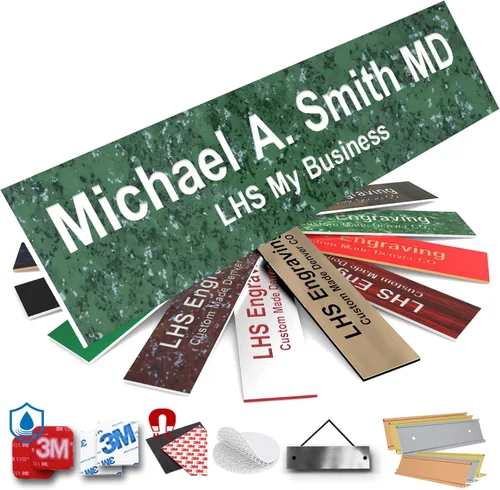 Vista 40 de Placas de identificación grabadas para letrero de puerta, placa de plástico azul claro personalizada con letras blancas, fabricadas en Estados