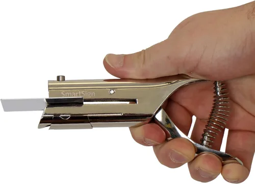 Vista 7 de SmartSign Perforadora de mano resistente de un solo agujero, perforadora de orificio de 1/8 pulgadas (3 mm), alcance de 2 pulgadas, para tarjeta