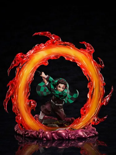 Vista 2 de Aniplex Demon Slayer: Kimetsu no Yaiba 1/8 Tanjiro Kamado Estatua 11.0 in