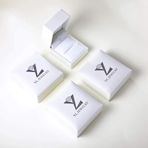 Vista 6 de YL Anillo de compromiso de plata de ley 925 de 0.197in, circonita cúbica 3A, anillo infinito para mujer, Metal, Granate