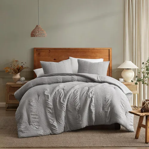 Vista 2 de B2EVER Juego de edredón de tamaño King de 3 piezas de color gris suave, juego de edredón de sirsaca con 2 fundas de almohada, juego de edredón