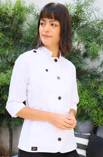 Vista 2 de Abrigo de chef ejecutivo Narvik Elegancia, durabilidad y comodidad para mujer para el uso diario