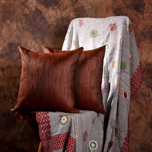 Vista 47 de Juego de 2 almohadas decorativas plateadas para sofá de 24 x 24 pulgadas, almohadas grandes de lujo para sofá, almohada de granja, fundas