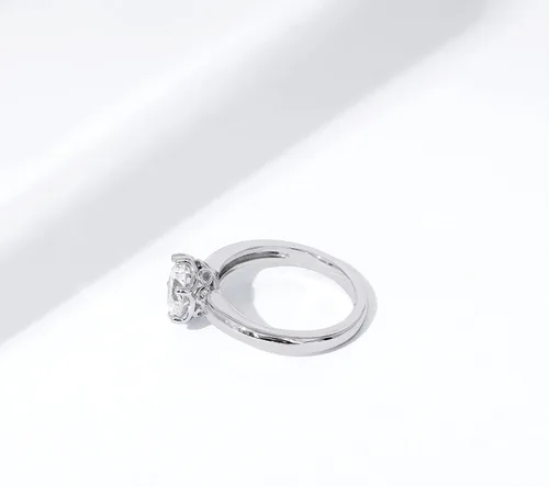 Vista 5 de Tienda Collection Sterling Silver Solitaire Ring set with Round Infinite Elements Cubic Zirconia