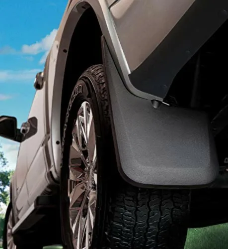 Vista 8 de Husky Liners - Guardabarros delanteros Toyota Tacoma 2016-2023 con guardabarros OEM - Negro, 2 piezas 56941