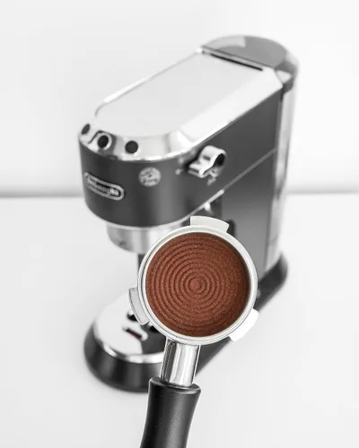 Vista 4 de Normcore Tamper para Espresso de 51 mm con base ondulada - Tamper con resorte - Muelles de repuesto de 15 lb / 25 lb / 30 lb - Mango y soporte