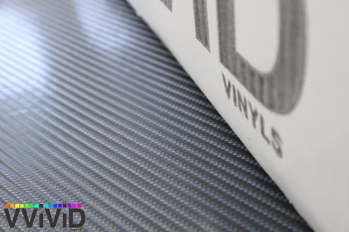 Vista 2 de VViViD Rollo de película de vinilo, para cubrir el auto, color gris oscuro, fibra de carbono, con tecnología de liberación de aire.