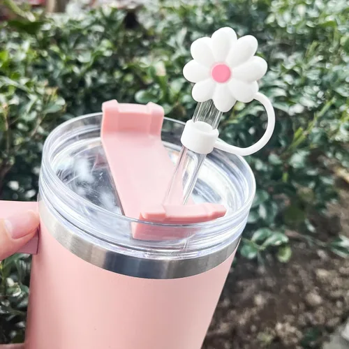 Vista 3 de 7 piezas de cubiertas de pajita de silicona con tapa compatible con tazas Stanley de 30 y 40 oz, lindas topper de pajita de 10 mm con flores