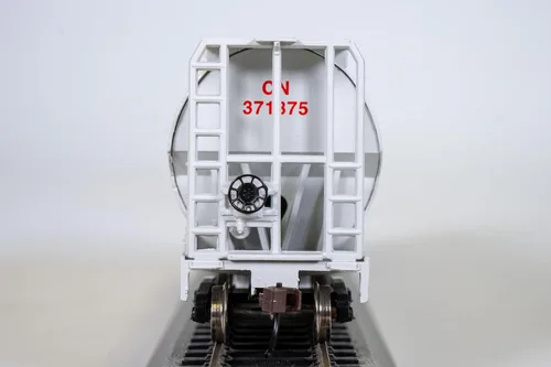 Vista 4 de Bachmann Trenes - Tolva de grano cilíndrica canadiense de 4 bahías - CN Environmental - Escala HO, gris, 8