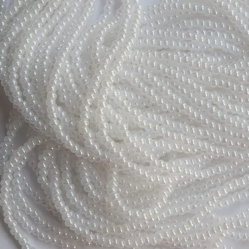 Cuentas de semillas 10/0 Checa nupcial blanca perla (paquete completo de madeja) Cuentas de vidrio