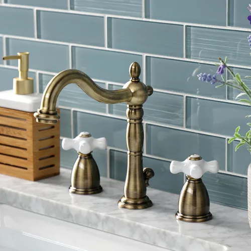 Vista 5 de Kingston Brass KB1973PX Grifo de baño extendido de 8 pulgadas, latón antiguo