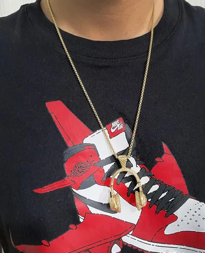 Vista 4 de Apopo Fashion - Collar con dije de auriculares de acero inoxidable para hombre