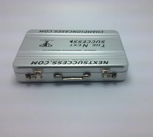 Vista 3 de Cartera de aluminio RFID para tarjetas de crédito, diseño de mini maletín para evitar que la tarjeta de crédito electrónica y las tarjetas de débito