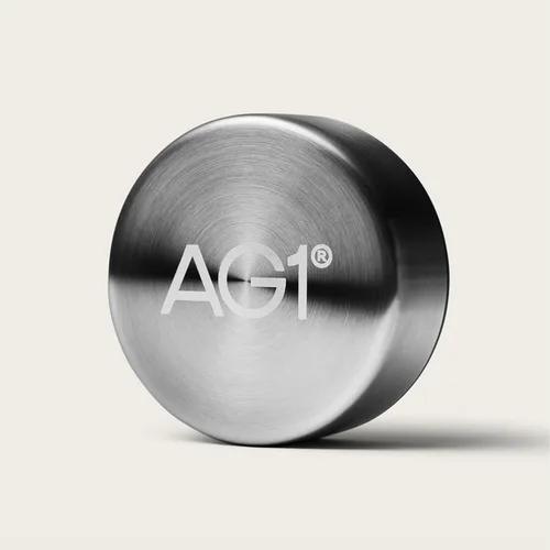 Vista 3 de AG1 Botella agitadora – Botella de 16 oz sin BPA con tapa de acero inoxidable resistente a fugas – Mezcla suavemente el polvo verde AG1 – Fácil