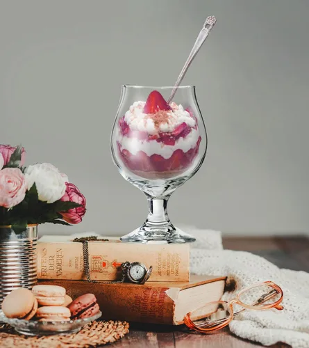 Vista 6 de Vaso de cerveza estilo belga tulipán con tallo – Vasos de cerveza Lambic de 16 oz – Juego de 4 con posavasos