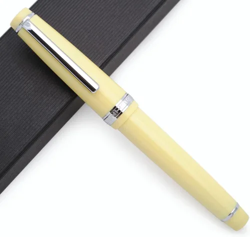 Vista 9 de JINHAO 82 - Pluma estilográfica con clip plateado (punta F 0.020 in, verde aguacate)