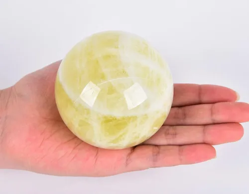 Vista 2 de AMOYSTONE Bola de cuarzo de limón Bola de piedra de cristal de cuarzo natural con base de madera