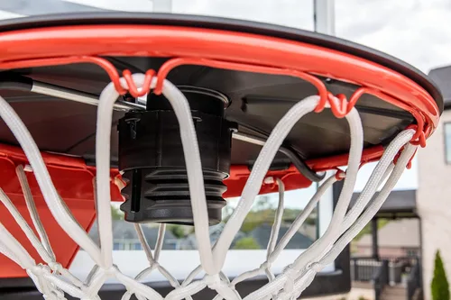 Vista 11 de Goalrilla El bloqueador de llantas de baloncesto protege tu aro con un sistema de bloqueo, color negro