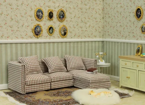 Vista 6 de iLAND Muebles de Casa de Muñecas Sofá Seccional en Miniatura para Decoración de Casa de Muñecas Compatible con Accesorios a Escala 1/12, Sofá