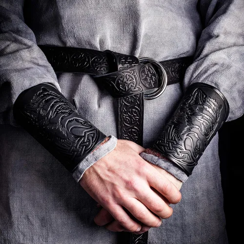 Vista 14 de 100% Genuine Leather Handmade Wrist Cuffs Bracers - LARP Gauntlet - Real Leather Wristbands - LARP Accessories Viking Cosplay Armor Bracelet