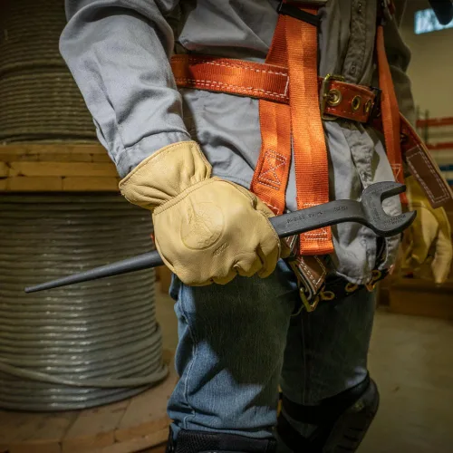 Vista 5 de Klein Tools 3214 - Llave dentada, fabricada en Estados Unidos, apertura nominal de 1-5/8 pulgadas, perno de 1 pulgada para tuerca pesada de EE. UU