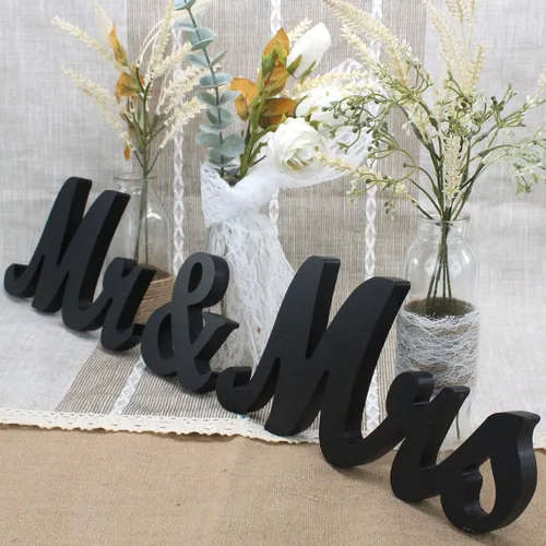 Letras de madera de Mr & Mrs para mesa de boda, decoración de mesa grande de Mr. and Mrs. Sweetheart color negro, letrero de madera de señor y