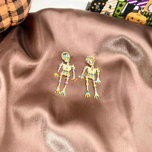 Vista 6 de Skeleton Skull Earrings for Women Gothic Spooky Ghost Hanging Skeleton Dangle Earrings Halloween Theme Jewelry Gift