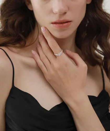 Vista 3 de YL - Anillos de boda de plata de ley para mujer, 3 piedras de nacimiento transparentes