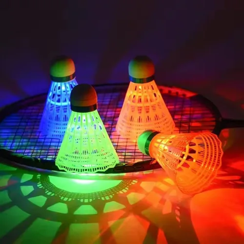 Vista 13 de LED Badminton Birdies 4/5/6 PCS,Nylon Glow in The Dark Badminton Shuttlecocks,Goose Feather Colourful Lighting Birdies, Plastic Light Up Birdie