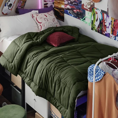 Vista 37 de Bedsure - Relleno de edredón acolchado tamaño Queen Plus, para todas las estaciones, ropa de cama alternativa de plumón GentleSoft, con 8 pestañas