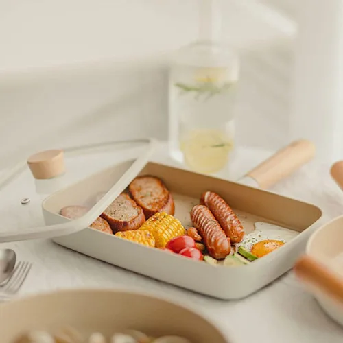 Vista 2 de FIKA - Sartén antiadherente de cocina con tapa de vidrio, sartén grande de tortilla japonesa Tamagoyaki, sartén de cocina saludable con mango