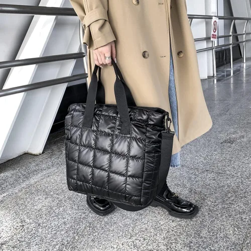 Vista 9 de AZURAOKEY Bolso de mano acolchado para mujer, acolchado de algodón acolchado, bolsa de hombro acolchada de invierno