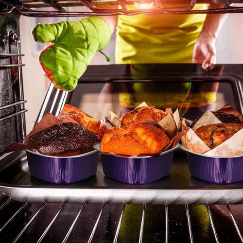 Vista 6 de Mini molde de aluminio para pasteles con tapas transparentes de 1.9 fl oz/1.86 onzas líquidas / 1.86 onzas líquidas de papel de aluminio