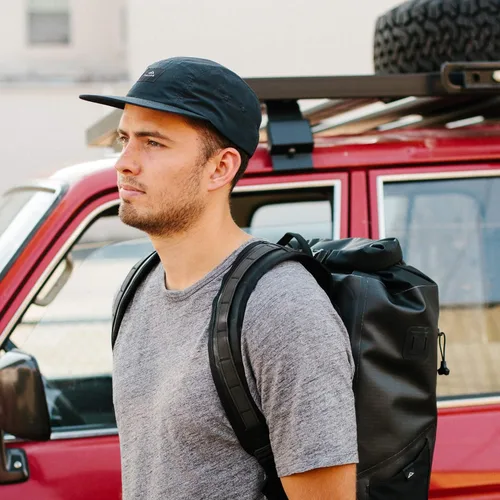 Vista 5 de Tillak Wallowa Gorro de Campamento, Gorra de Nailon Ligero de 5 Paneles con Cierre a Presión
