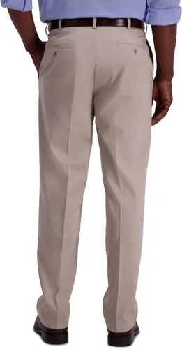 Vista 3 de Haggar Men's Premium No Iron Khaki Classic Fit Expandable Waist Flat Front Pant Reg. and Big & Tall Sizes