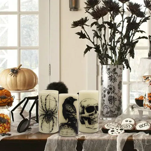 Vista 7 de Eldnacele Velas LED sin llama parpadeantes de Halloween, funcionan con pilas, con temporizador de 6H, calcomanías de calavera, telaraña, cuervo