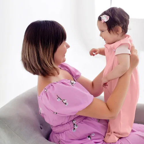 Vista 34 de Mama Cheetah Saco de dormir para bebé de 0.5 TOG, Manta portátil de algodón orgánico para bebé con cremallera bidireccional, Saco de dormir