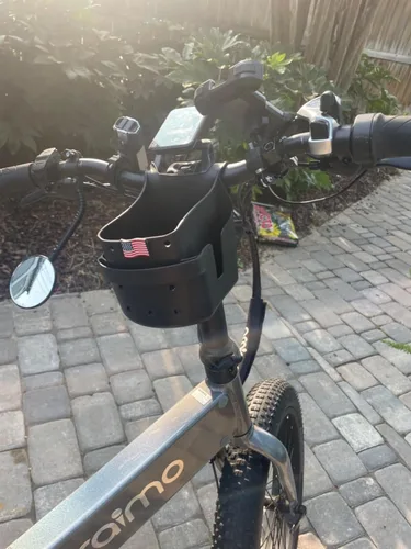 Vista 8 de Drink Keeper - Soporte universal para vasos de bebida para caminante Portavasos extragrande para cochecito con bolsillos laterales para teléfono