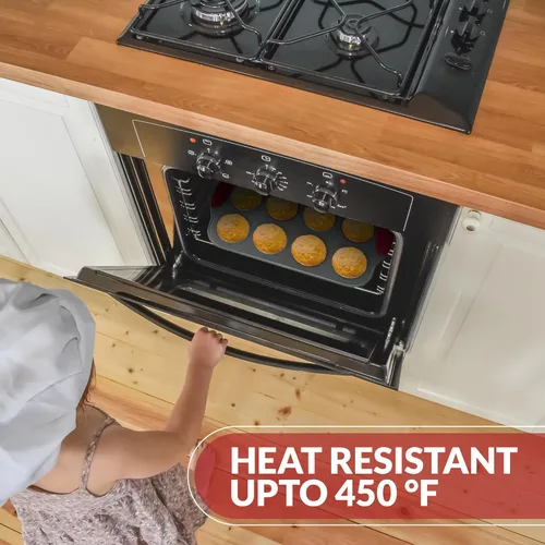 Vista 4 de Boxiki Kitchen Duo: Mini molde para magdalenas de 12 tazas con forros de silicona y sartén de pan de plátano de acero antiadherente de primera