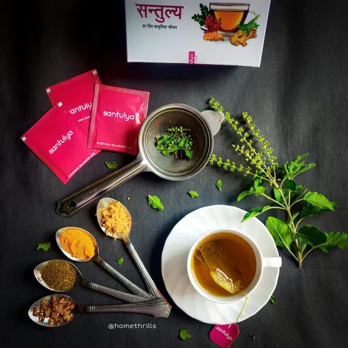 Vista 6 de SANTULYA Té de hierbas (48 bolsas de té) (paquete de 1) Cúrcuma + Tulsi + Moringa + Hibisco + Jengibre Natural Sin OMG Sin conservantes