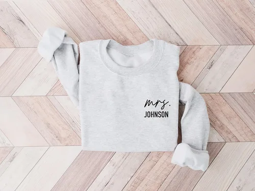 Vista 3 de Sudadera de la señora - Sudadera personalizada de la señora - Nueva señora - Pijamas de luna de miel - Regalo de boda - Regalo de compromiso