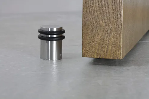 Vista 3 de EVI Tope de puerta pesado 1.2 x 2 pulgadas Reforzado Base roscada Caucho negro Acero inoxidable Incluye tornillo + anclaje metálico