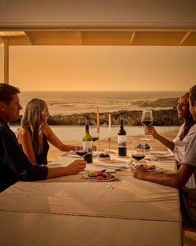 Vista 2 de Misty Cliffs Vino premium sin alcohol Cabernet Sauvignon Merlot (1 paquete)