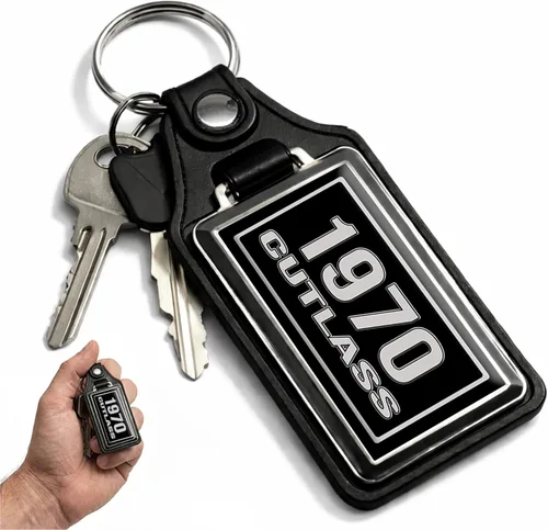 Vista 18 de Brotherhood Car Key Chain for Cutlass - Classic Models Keychain for Men and Women Gift Key Ring